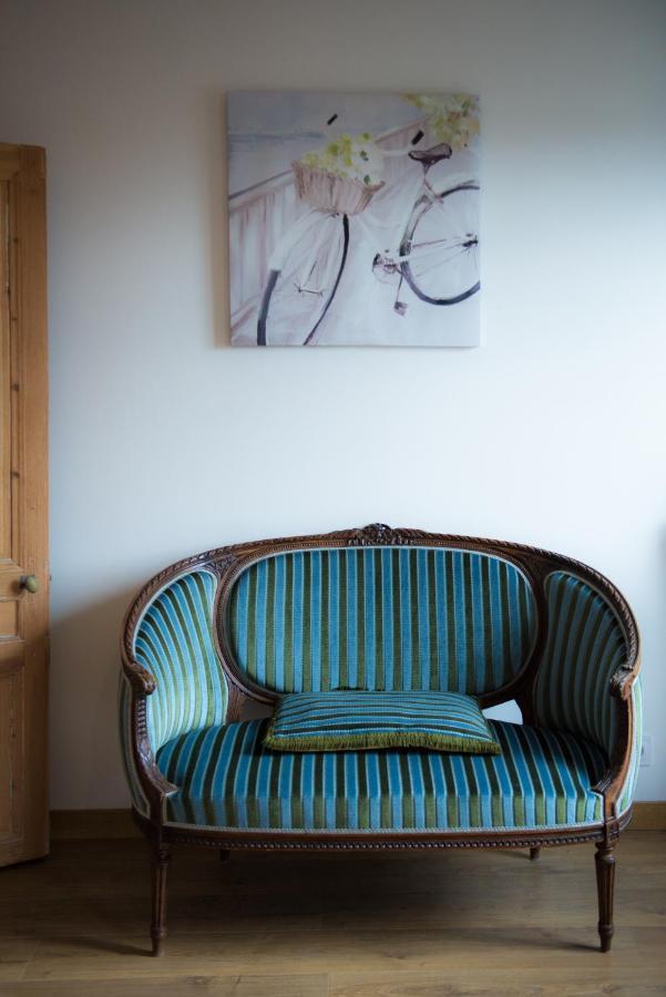 A L'Ecole Buissonniere Bed and Breakfast Honfleur Exteriör bild