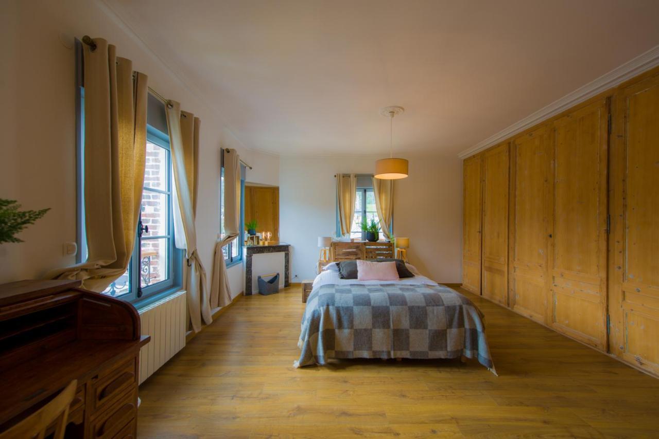 A L'Ecole Buissonniere Bed and Breakfast Honfleur Exteriör bild