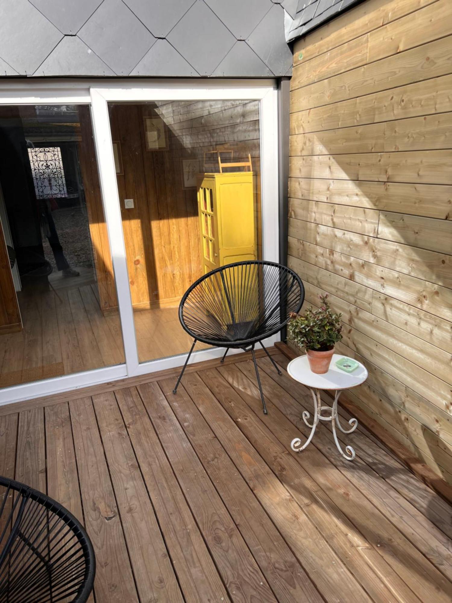 A L'Ecole Buissonniere Bed and Breakfast Honfleur Exteriör bild
