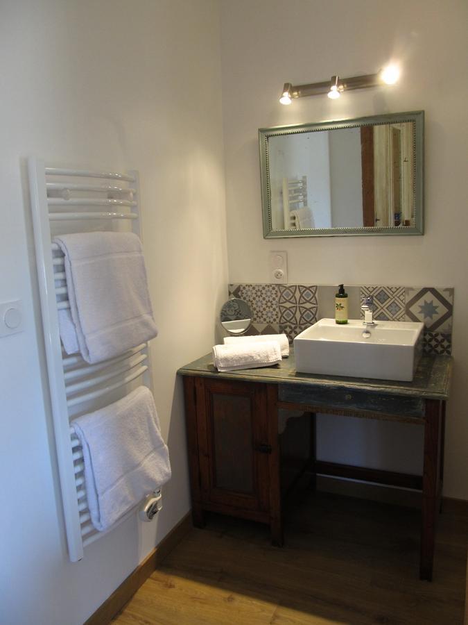 A L'Ecole Buissonniere Bed and Breakfast Honfleur Exteriör bild